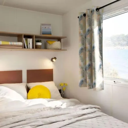 Camping Les Lacs D'armagnac מלון